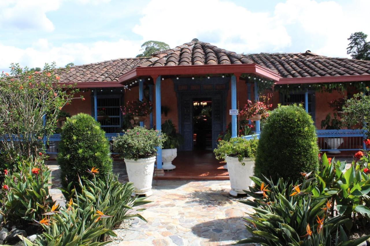 Ecohotel La Masia Llanogrande  Extérieur photo